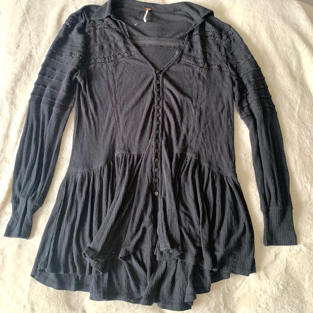 Nwt ribbed button tunic